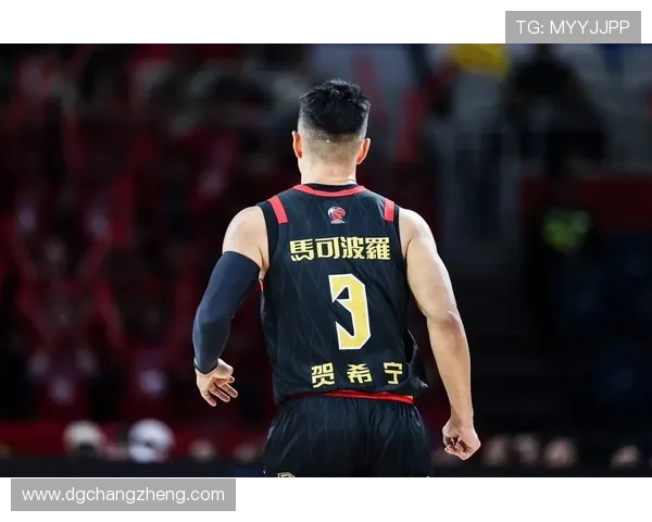 贺希宁三分发威助力连胜再创佳绩